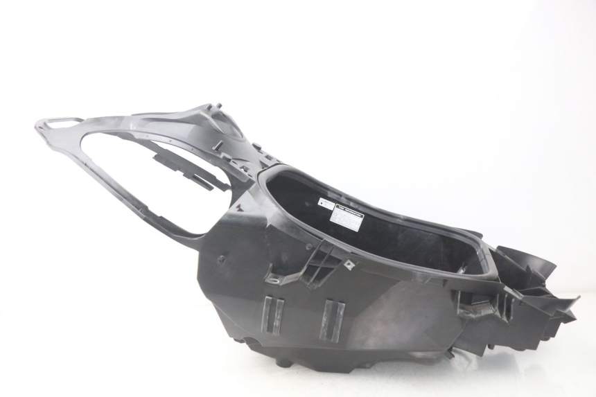 photo de BAÚ DE SELIM YAMAHA XP T-MAX TMAX 500 (2008 - 2012) - Ampliação técnica