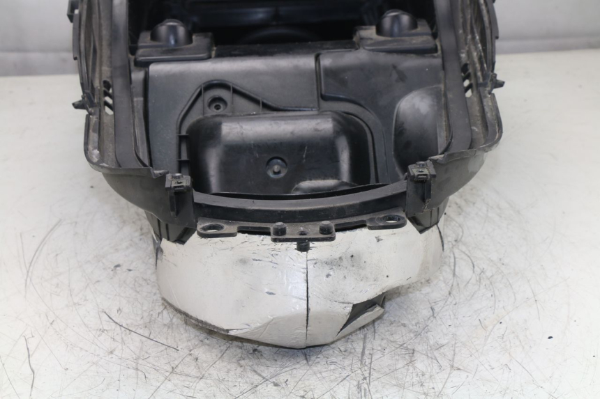 photo de BAÚ DE SELIM YAMAHA YP MAJESTY ABS 400 (2007 - 2009) - Ampliação técnica