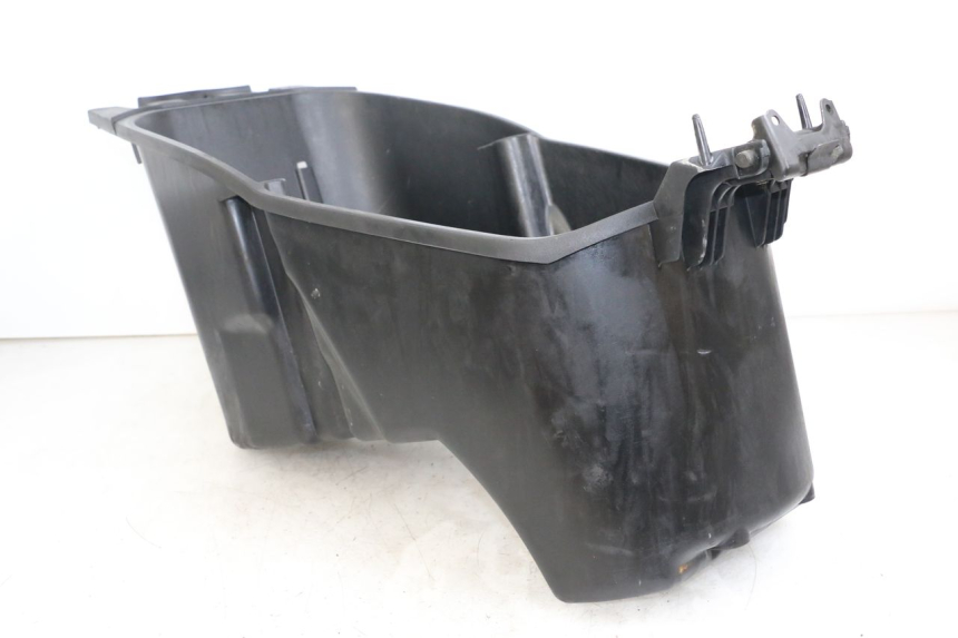 photo de BAÚ DE SELIM YAMAHA YP MAJESTY 125 (2002 - 2006) - Vista geral