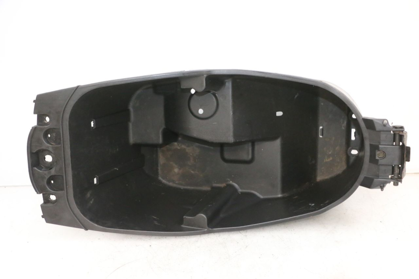 photo de BAÚ DE SELIM YAMAHA YP MAJESTY 125 (2002 - 2006) - Vista principal