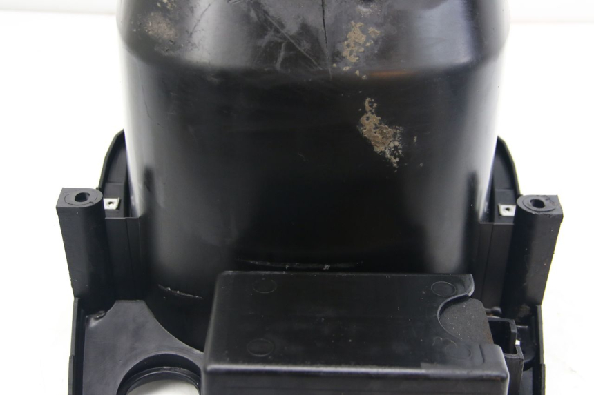 photo de BAÚ DE SELIM PIAGGIO ZIP 2T 50 (2009 - 2019) - Ampliação dos componentes
