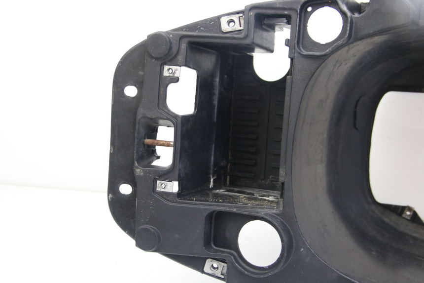 photo de BAÚ DE SELIM PIAGGIO ZIP 2T 50 (2009 - 2019) - Pontos de fixação