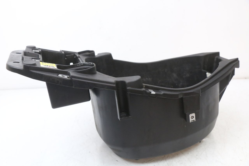 photo de BAÚ DE SELIM PIAGGIO ZIP 2T 50 (2009 - 2019) - Pontos de fixação