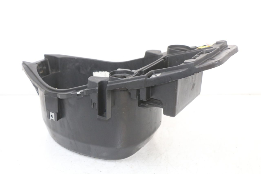 photo de BAÚ DE SELIM PIAGGIO ZIP 2T 50 (2009 - 2019) - Pontos de fixação