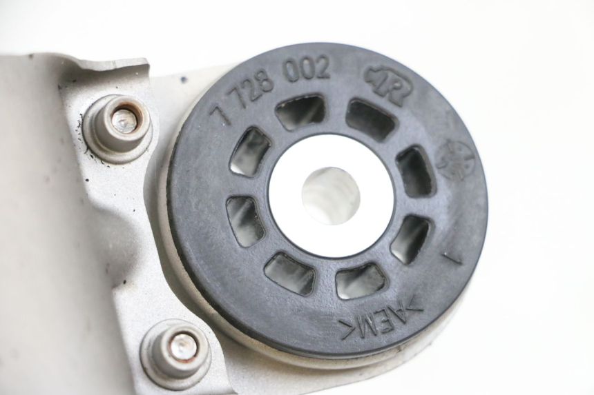 photo de ABRAÇADEIRA DE ESCAPE BMW R GS 1250 (2021 - 2024) - Ampliação técnica