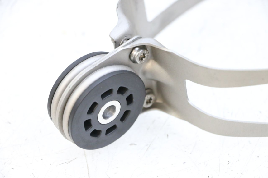 photo de ABRAÇADEIRA DE ESCAPE BMW R GS 1250 (2021 - 2024) - Pontos de fixação
