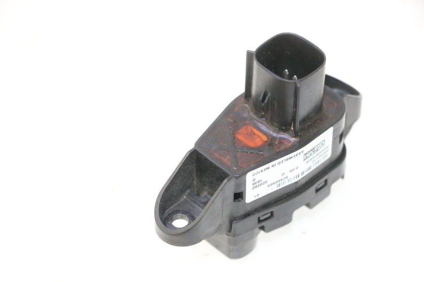 photo de INTERRUPTOR DE LUZ DE NEBLINA HARLEY DAVIDSON ROAD GLIDE FLTRXSE 1920 (2018 - 2022) - Ampliação técnica