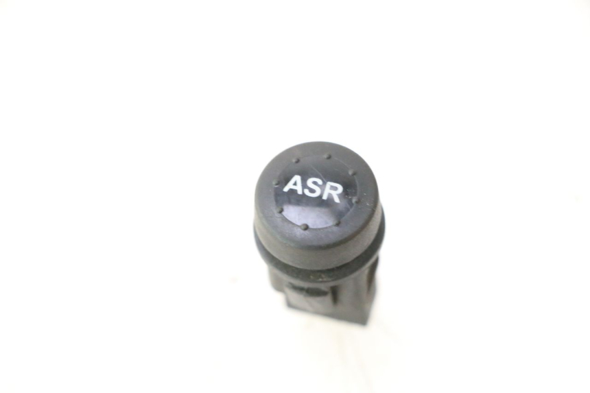 photo de INTERRUPTOR ASR PIAGGIO MP3 500 (2016 - 2018) - Vista principal
