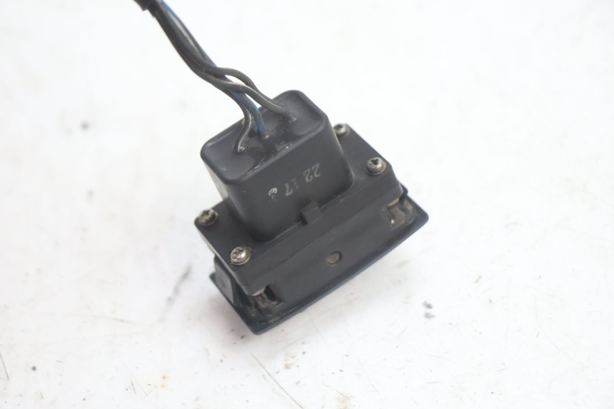 photo de COMMODO SUZUKI BURGMAN EXECUTIVE ABS 650 (2006 - 2012) - Ampliação técnica