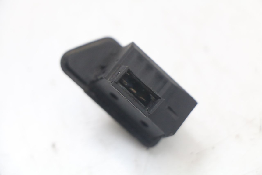 photo de COMUTADOR DE SETAS SUZUKI ADDRESS 110 (2015 - 2020) - Outro ângulo de visão
