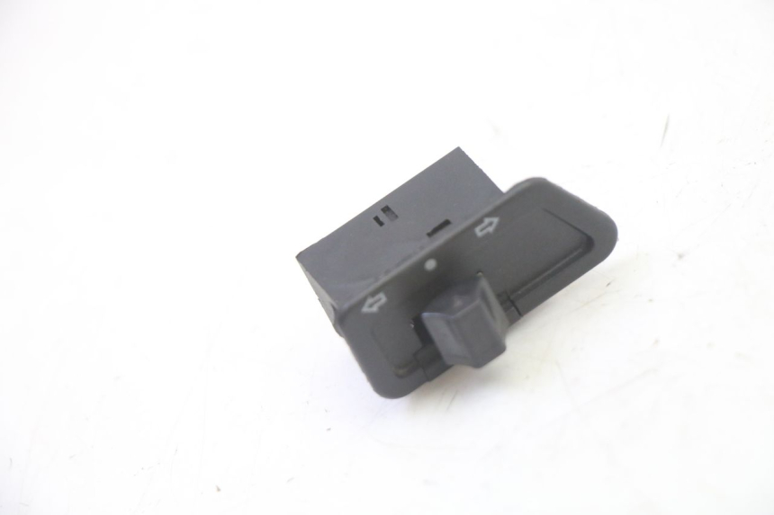photo de COMANDO DE SETAS MOTRON BREEZY 4T 50 (2021 - 2025) - Detalhe da peça