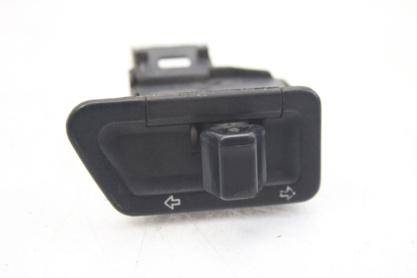 photo de COMANDO DE SETAS SYM CITYCOM CITY COM 125 (2009 - 2014) - Detalhe da peça