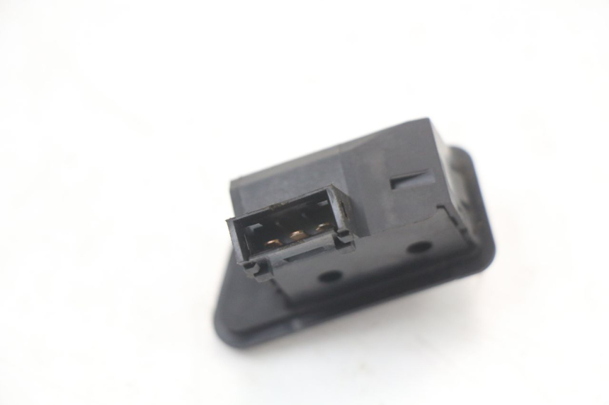 photo de COMANDO DE SETAS HONDA FES PANTHEON 2T 125 (1998 - 2002) - Outro ângulo de visão