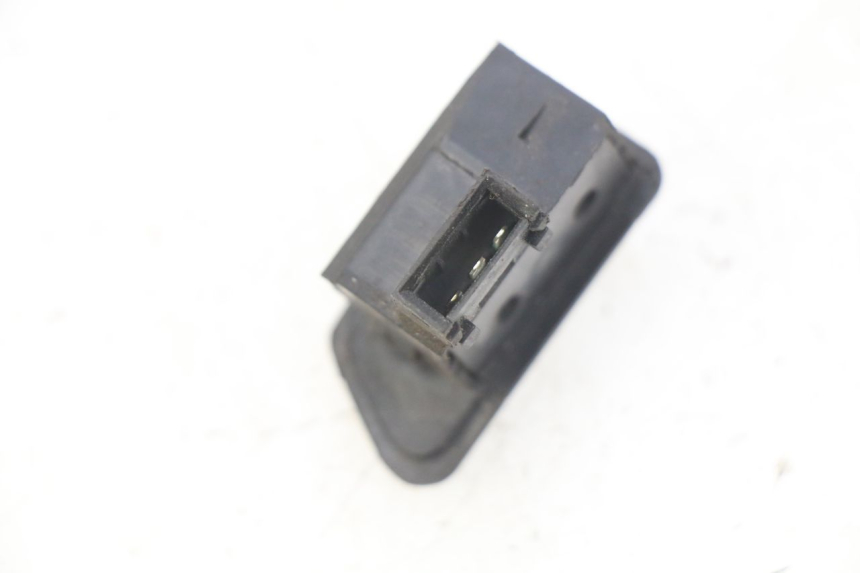 photo de COMUTADOR DE SETAS SYM FIDDLE 2 50 (2008 - 2013) - Detalhe da peça
