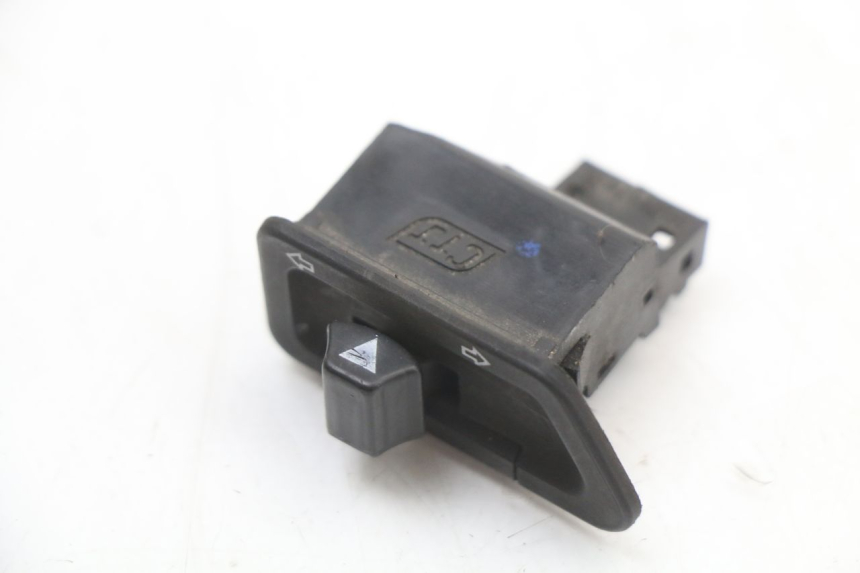 photo de COMUTADOR DE SETAS SYM FIDDLE 2 50 (2008 - 2013) - Vista principal