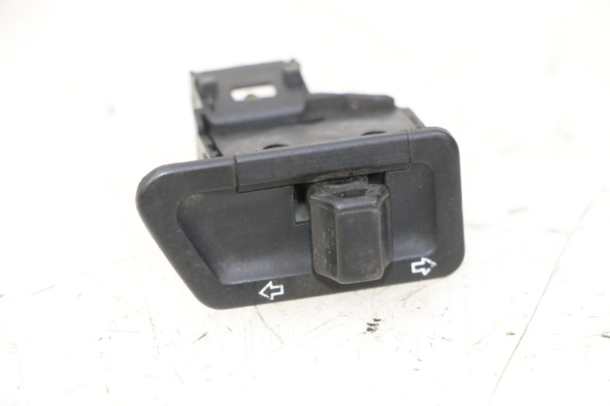 photo de COMUTADOR DE SETAS SYM FIDDLE 2 50 (2008 - 2013) - Vista principal