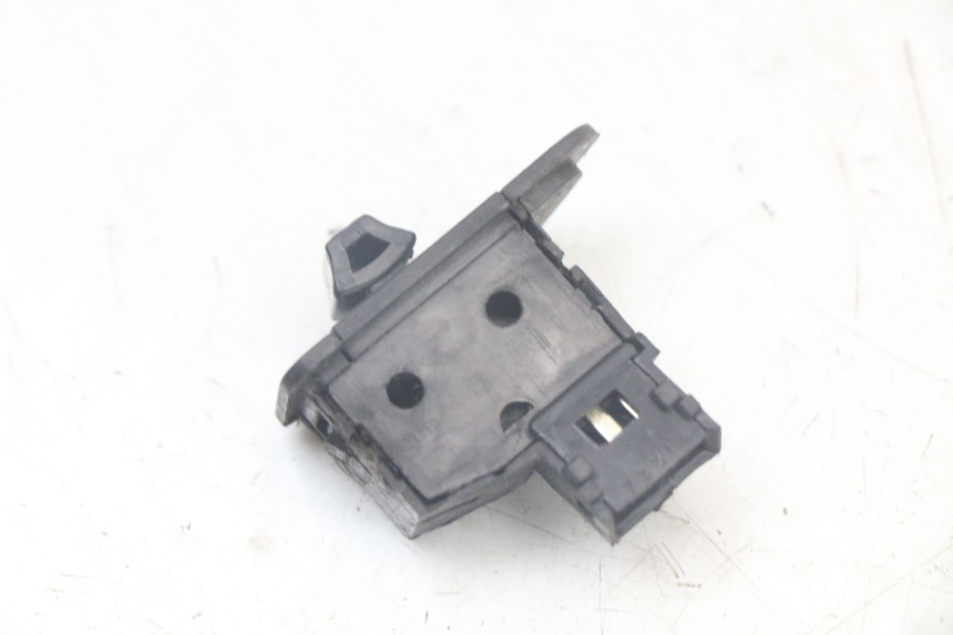 photo de COMANDO DE SETAS SYM FIDDLE 3 III 125 (2014 - 2020) - Zoom do estado de desgaste