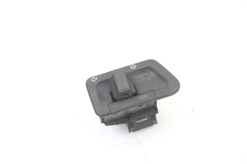 photo de COMANDO DE SETAS SYM FIDDLE 3 III 125 (2014 - 2020) - Vista principal
