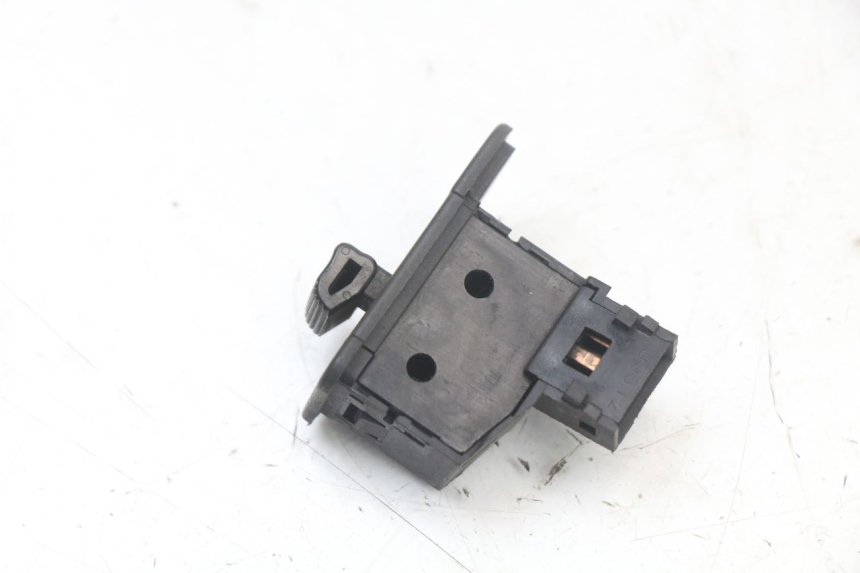 photo de COMUTADOR DE SETAS HONDA NES AROBASE 125 (2000 - 2003) - Outro ângulo de visão