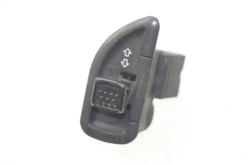 photo de COMANDO DE SETAS PIAGGIO LIBERTY 4T 50 (2004 - 2008) - Vista principal