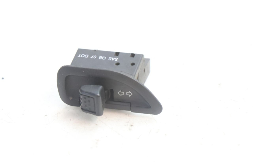 photo de INTERRUPTOR DE SETA PIAGGIO LIBERTY IGET 4T 50 (2021 - 2025) - Vista principal