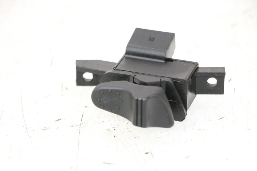 photo de COMUTADOR DE SETAS PIAGGIO LXV 4T 50 (2009 - 2013) - Vista principal