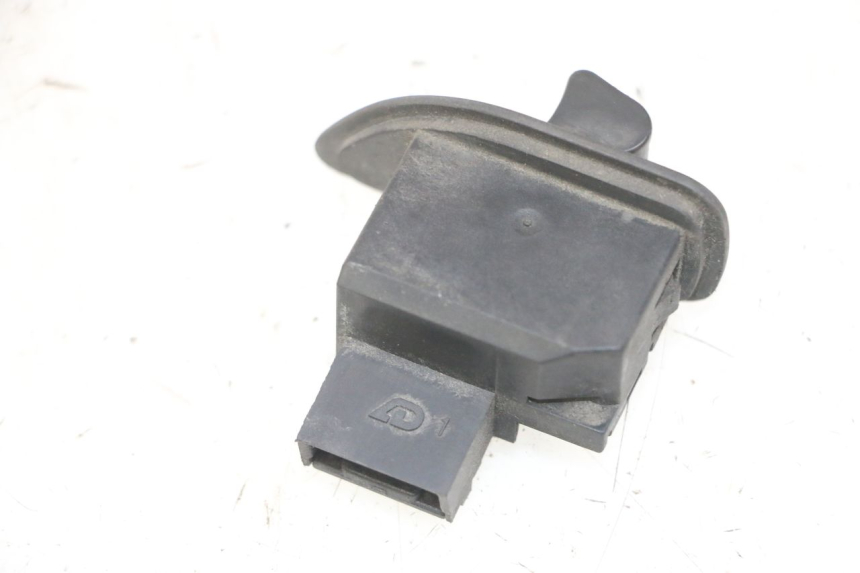 photo de COMUTADOR DE SETAS PIAGGIO MP3 LT 300 (2010 - 2016) - Detalhe da peça
