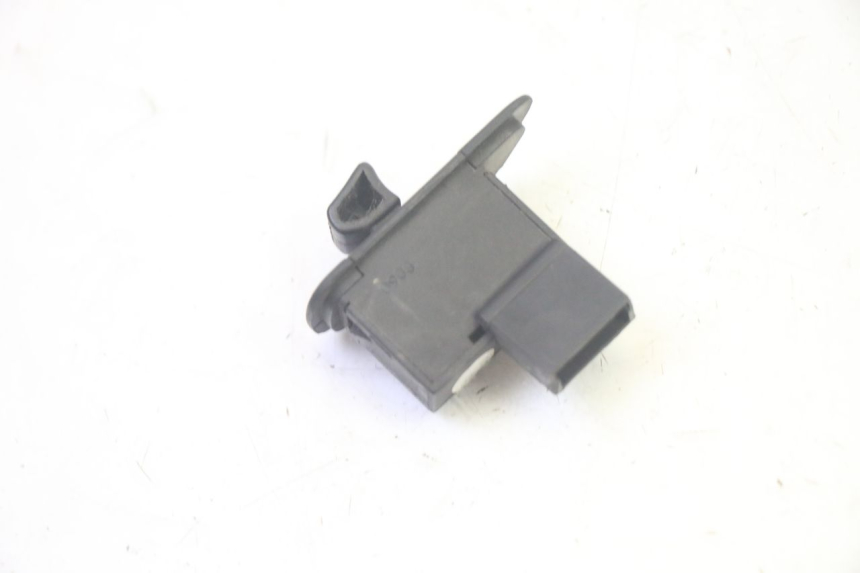 photo de COMUTADOR DE SETAS PIAGGIO MP3 LT 400 (2007 - 2012) - Zoom do estado de desgaste