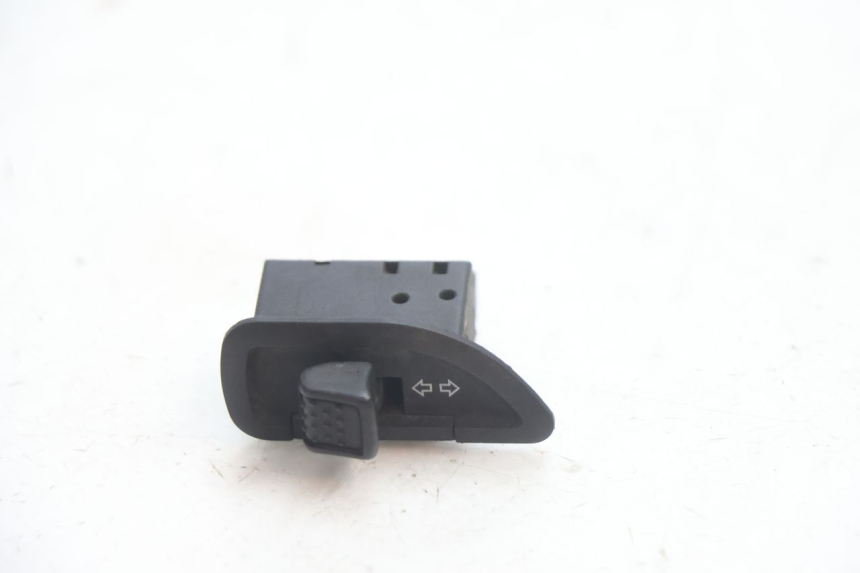 photo de COMUTADOR DE SETAS PIAGGIO MP3 LT 400 (2007 - 2012) - Vista principal