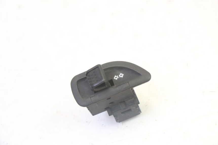 photo de COMANDO DE SETAS PIAGGIO MP3 500 (2011 - 2015) - Vista principal