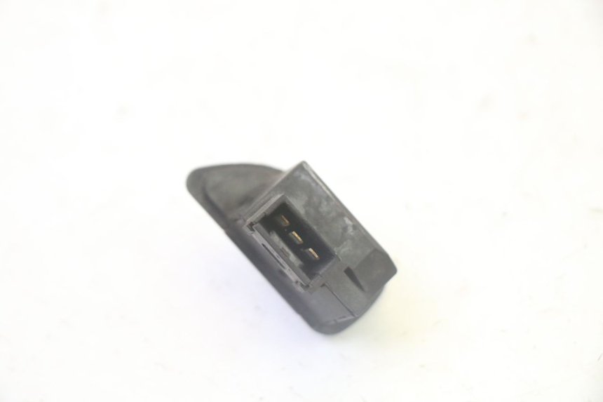 photo de COMANDO DE SETAS PIAGGIO MP3 500 (2011 - 2015) - Outro ângulo de visão