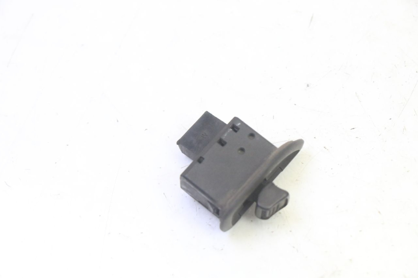 photo de COMANDO DE SETAS PIAGGIO MP3 RL 250 (2006 - 2010) - Detalhe da peça