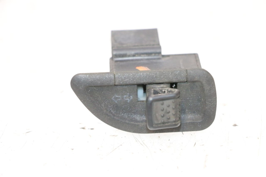 photo de COMANDO DE SETAS PIAGGIO MP3 RL 250 (2006 - 2010) - Vista principal