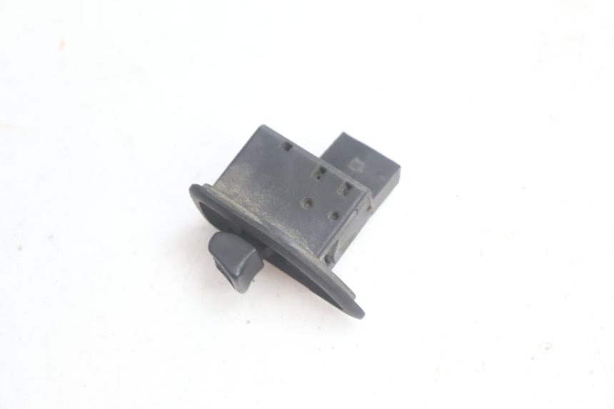 photo de COMANDO DE SETAS PIAGGIO MP3 125 (2006 - 2014) - Detalhe da peça