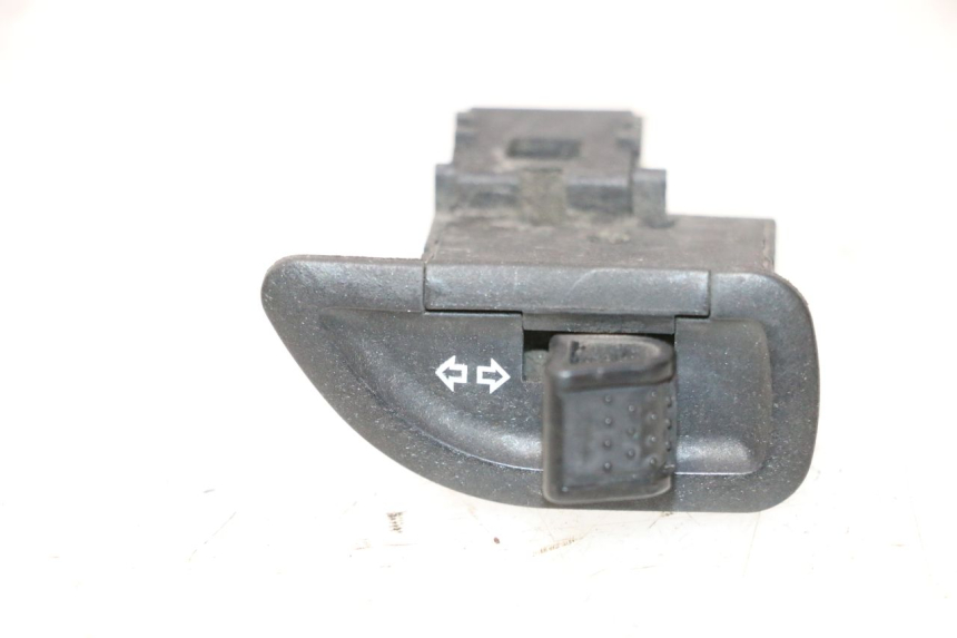 photo de COMANDO DE SETAS PIAGGIO MP3 500 (2011 - 2015) - Vista principal