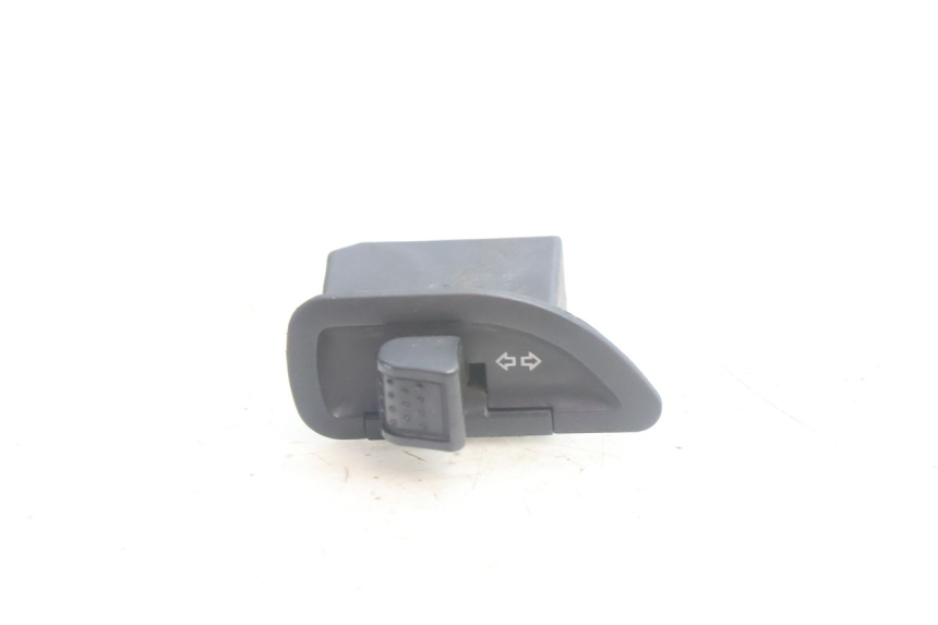 photo de COMANDO DE SETAS PIAGGIO MP3 500 (2016 - 2018) - Vista principal