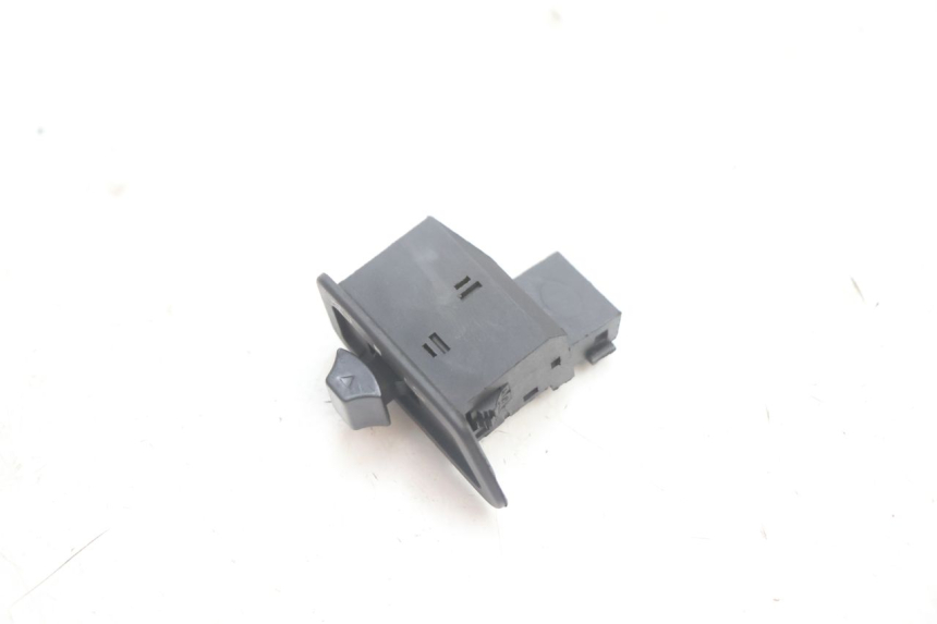 photo de INTERRUPTOR DE SETAS IMF INDUSTRIE NEW PACH 2T 50 (2014 - 2020) - Detalhe da peça
