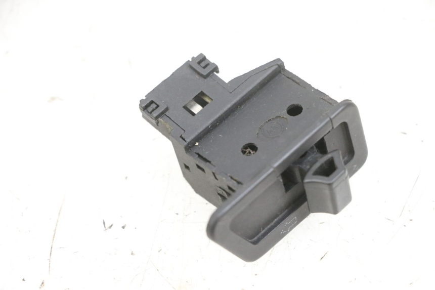 photo de COMUTADOR DE SETA JM MOTORS OLDIES GT 4T 50 (2018 - 2025) - Detalhe da peça