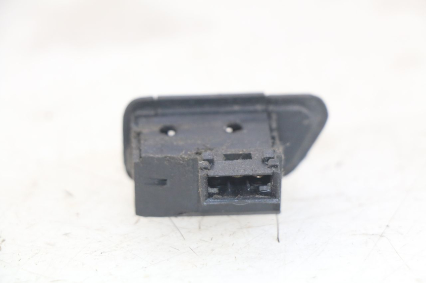 photo de COMUTADOR DE SETAS SYM ORBIT III 3 4T 50 (2021 - 2025) - Outro ângulo de visão
