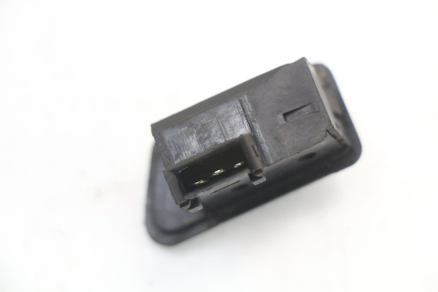 photo de COMUTADOR DE SETAS SYM ORBIT 50 (2008 - 2010) - Outro ângulo de visão