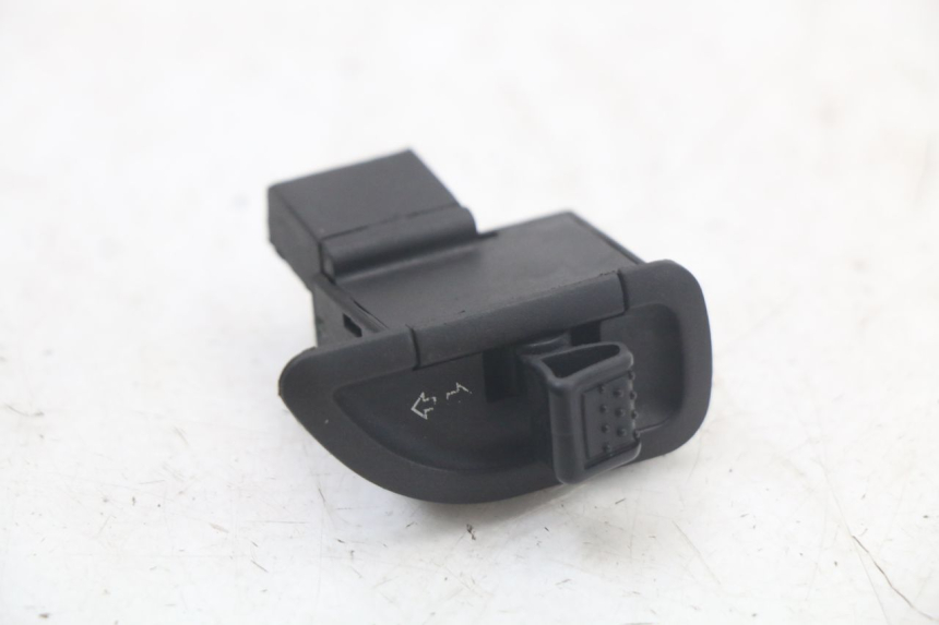 photo de INTERRUPTOR DE SETA PIAGGIO LIBERTY IGET 4T 50 (2021 - 2025) - Vista principal