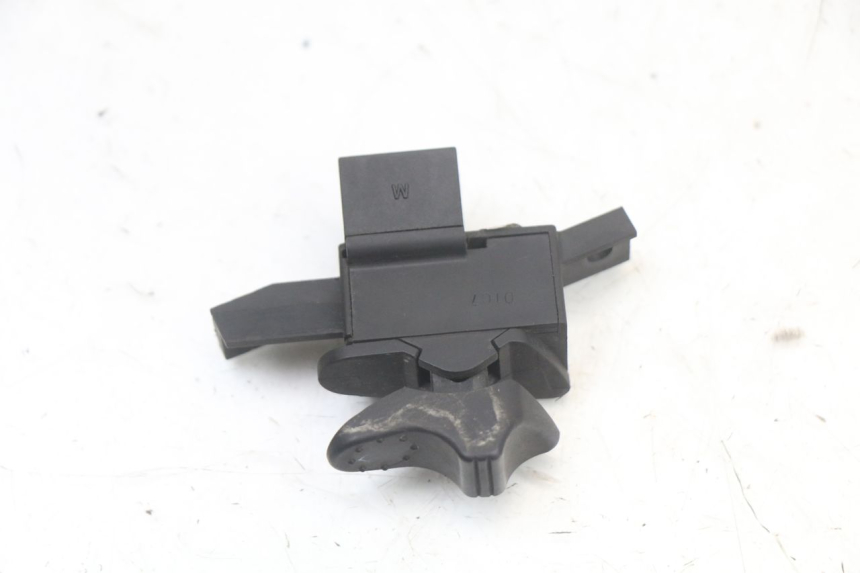 photo de COMUTADOR DE SETAS PIAGGIO VESPA LX 2T 50 (2005 - 2013) - Detalhe da peça