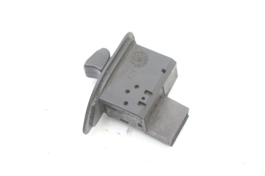 photo de COMANDO DE SETAS PIAGGIO ZIP 2T 50 (2009 - 2019) - Detalhe da peça