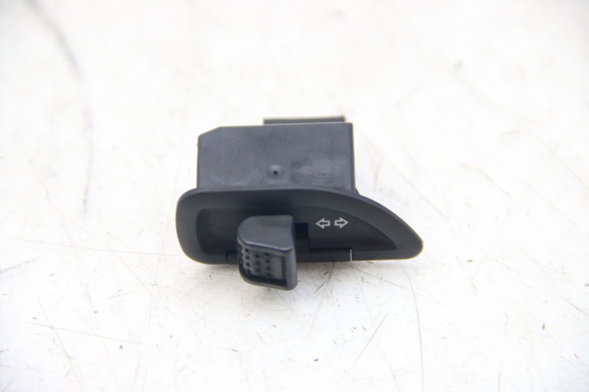 photo de COMUTADOR DE SETA GILERA RUNNER SP 50 (2009 - 2017) - Vista principal