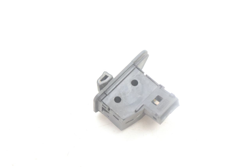 photo de COMUTADOR DE SETAS HONDA SCV LEAD 100 (2003 - 2007) - Zoom do estado de desgaste