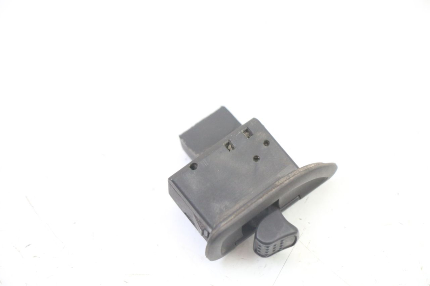 photo de COMUTADOR DE SETA PIAGGIO SUPER LX 125 (2000 - 2003) - Zoom do estado de desgaste