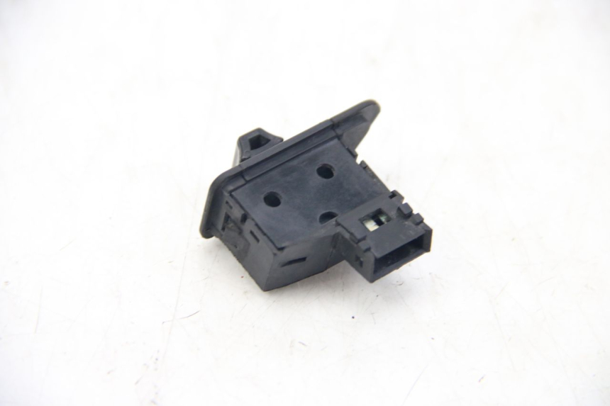 photo de COMANDO DE SETAS PEUGEOT TWEET 4T 50 (2010 - 2014) - Detalhe da peça