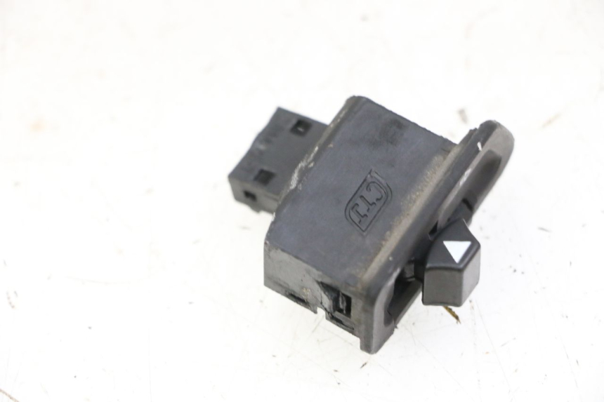 photo de COMANDO DE SETAS PEUGEOT TWEET 4T 50 (2018 - 2022) - Detalhe da peça