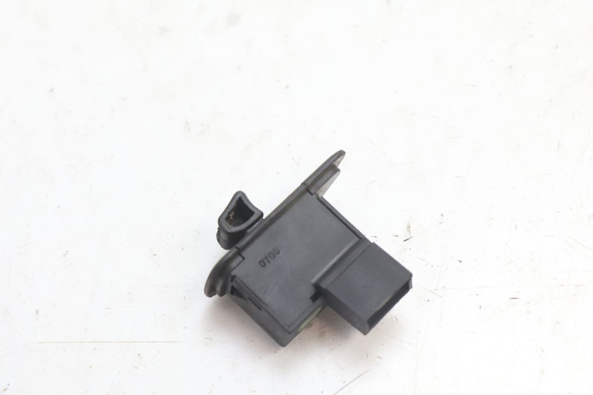 photo de INTERRUPTOR DE SETAS PIAGGIO TYPHOON 50 (2000 - 2009) - Zoom do estado de desgaste