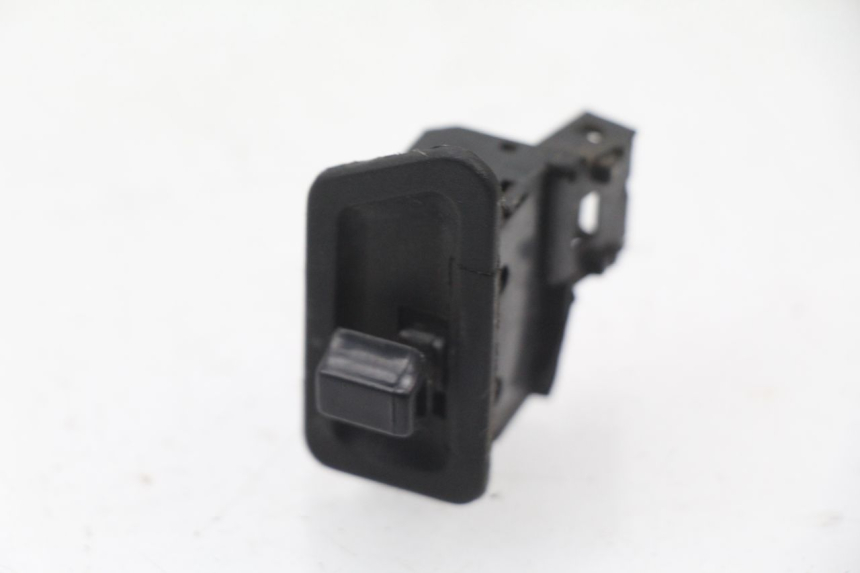 photo de COMUTADOR DE SETA REVATTO URBA GT 125 (2007 - 2017) - Detalhe da peça